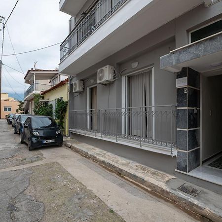 Anesis With A Yard Daire Kalamata Dış mekan fotoğraf